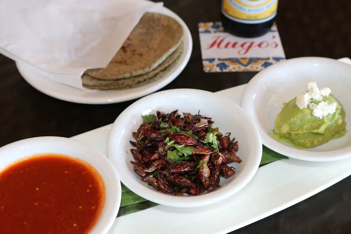 Hugo's — photo 8