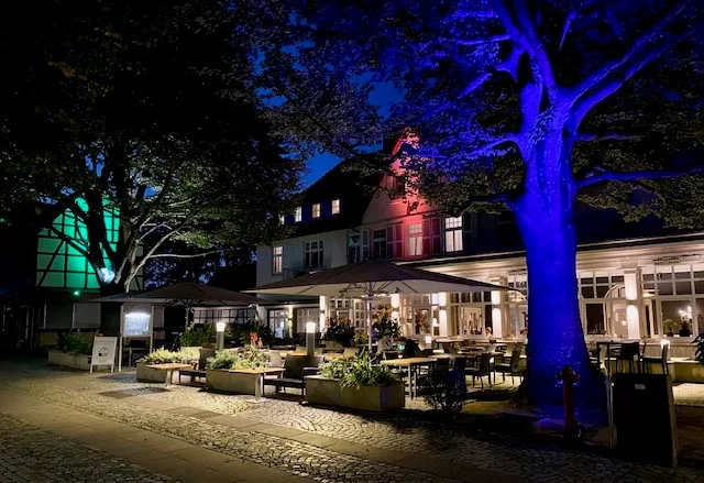 Höger’s Restaurant — photo 15