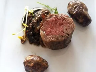 TOP restaurant — food