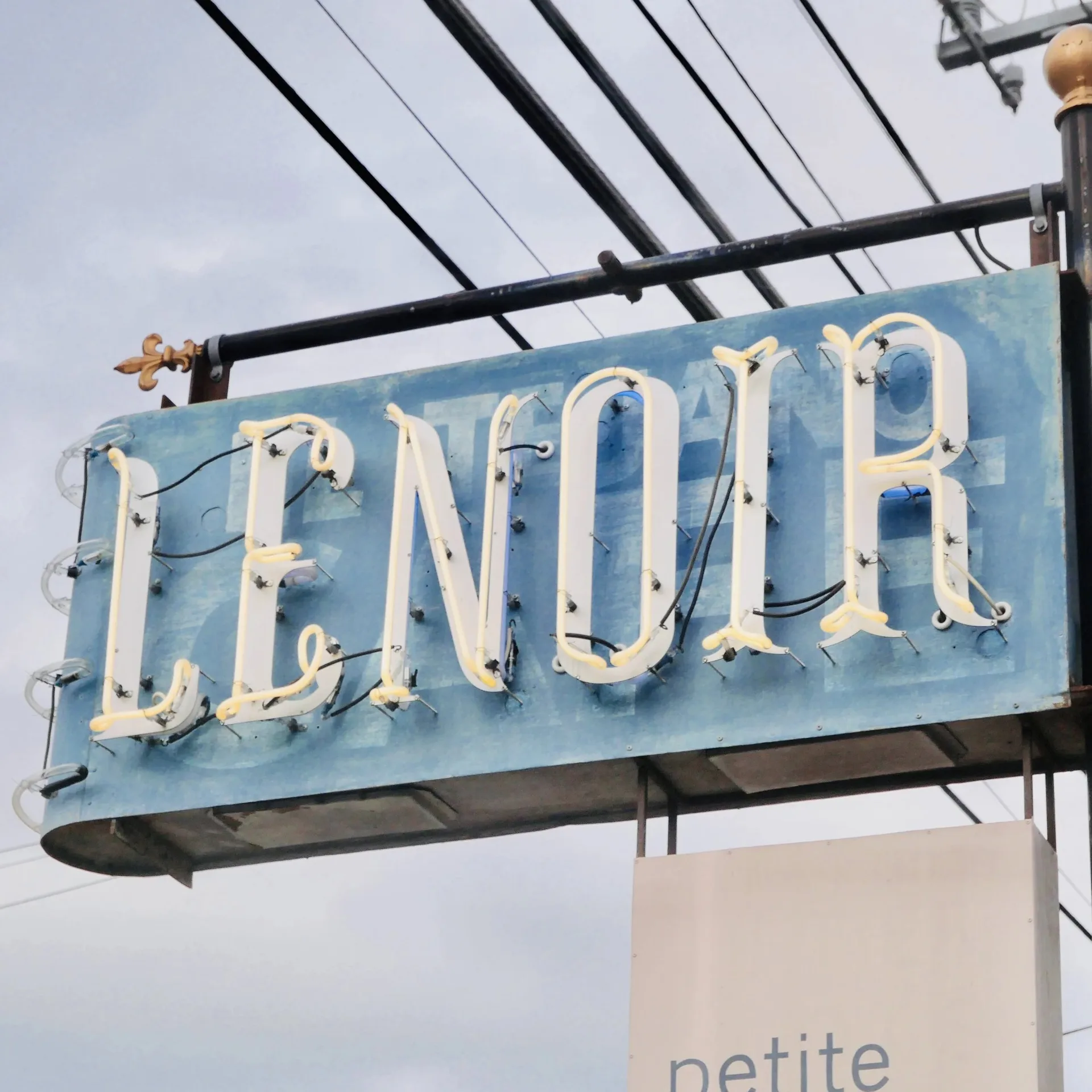Lenoir — photo 21