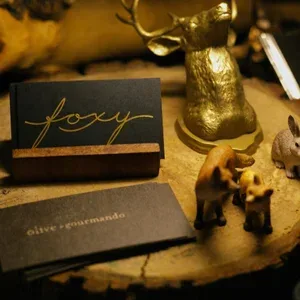Foxy — atmosphere