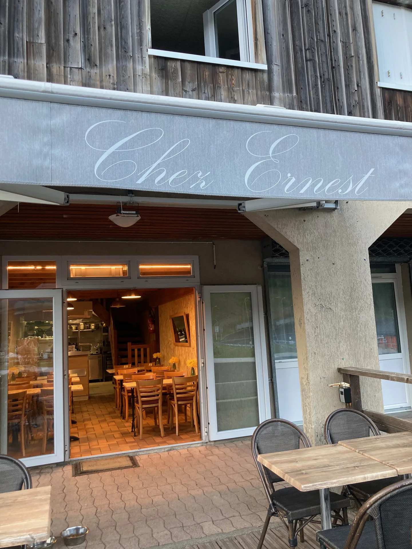 Chez Ernest, Murat