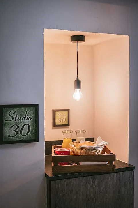 VIER Studios &amp; Restaurant — photo 31