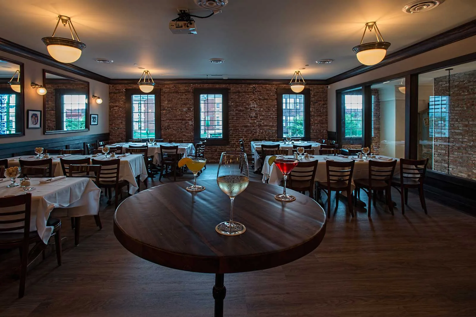 Dock's Oyster House — atmosphere