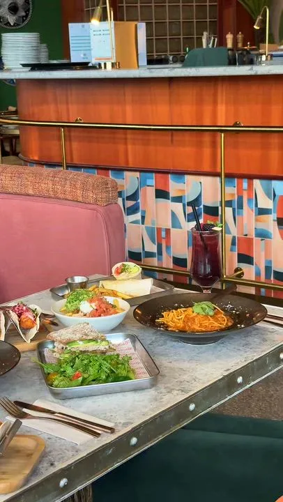 El Camino, Riyadh