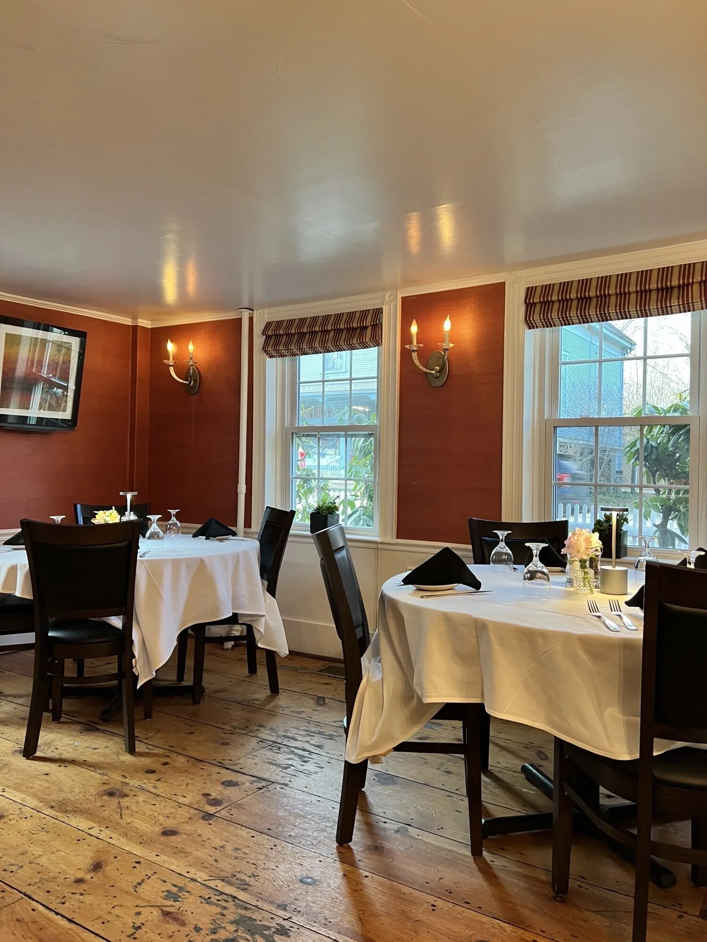 Old Yarmouth Inn — photo 16