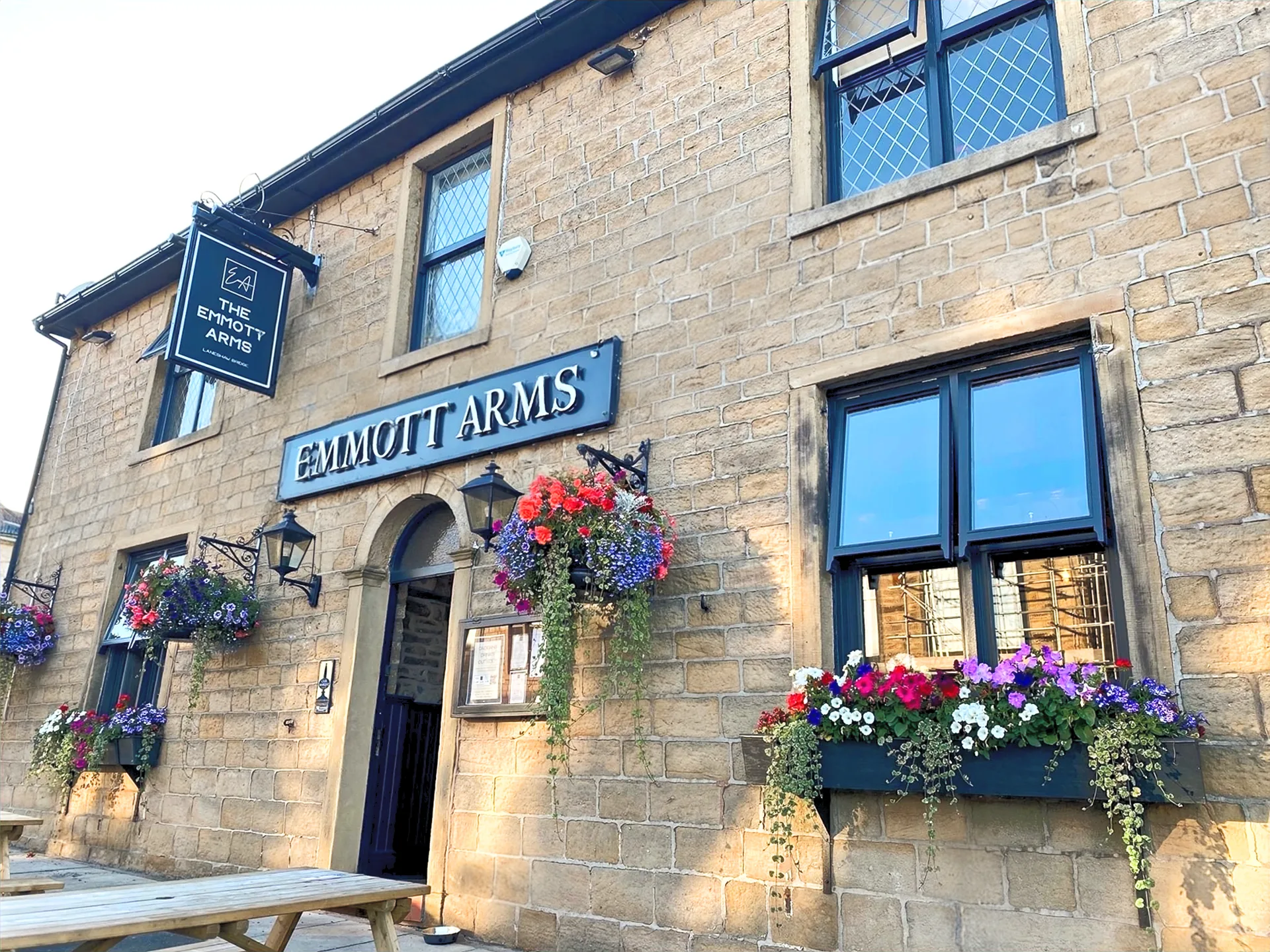 The Emmott Arms — photo 5