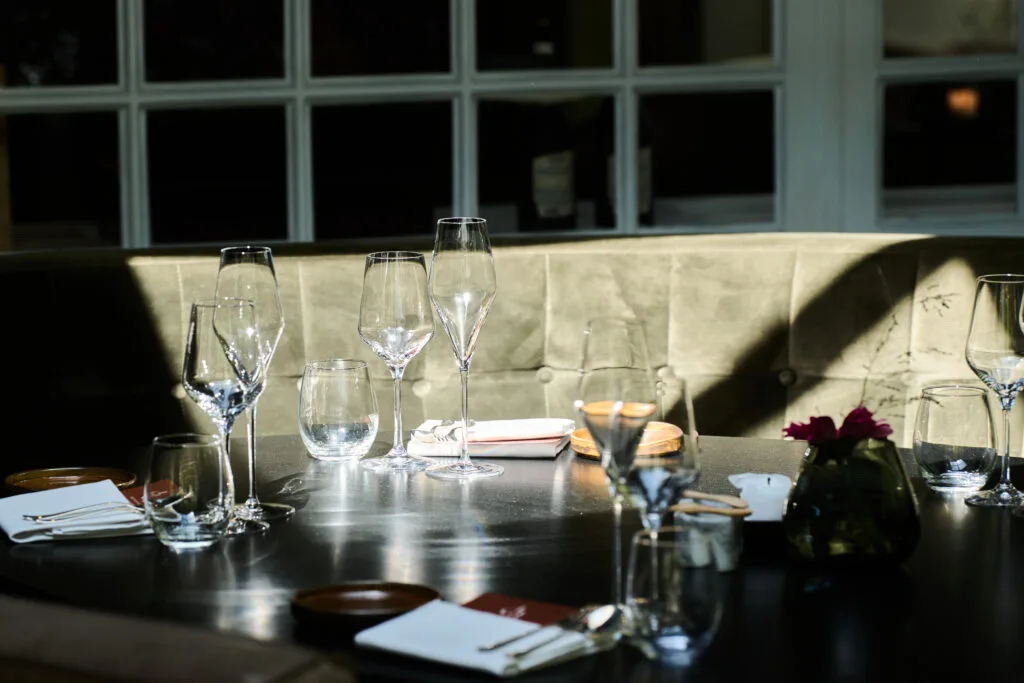 Restaurant De Hoefslag by Mark Minkman — photo 16
