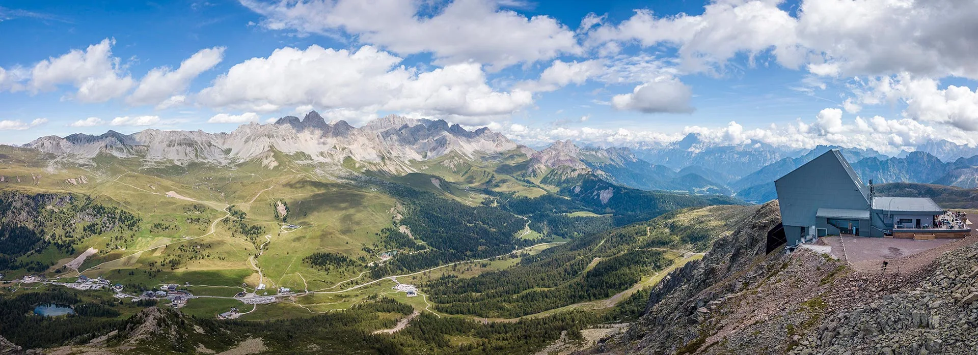 InAlto Alfio Ghezzi Dolomites — atmosphere