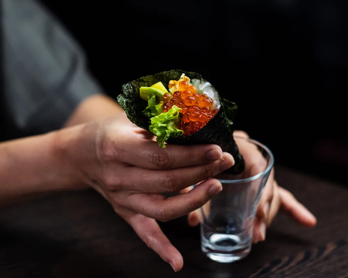 Mash Hana, Prague