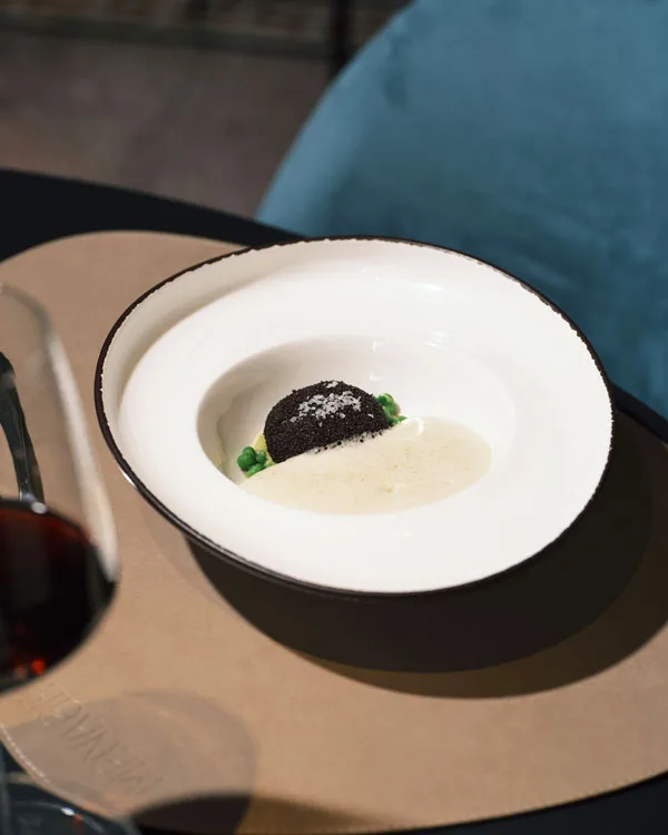 Ménage — food