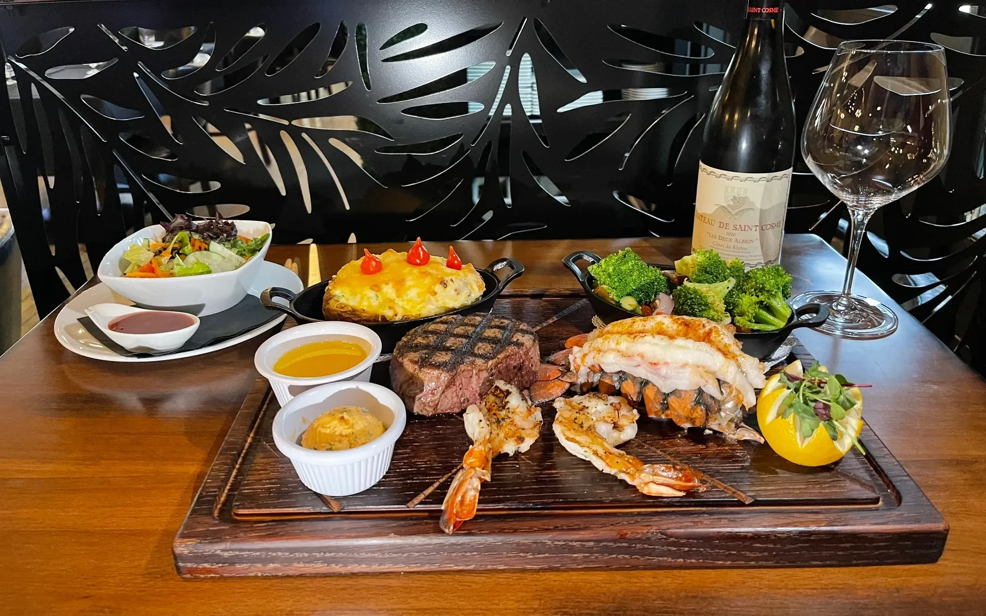 Prime 3 on Main Steakhouse — photo 10