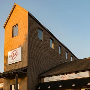 Mr. B's - A Bartolotta Steakhouse — atmosphere
