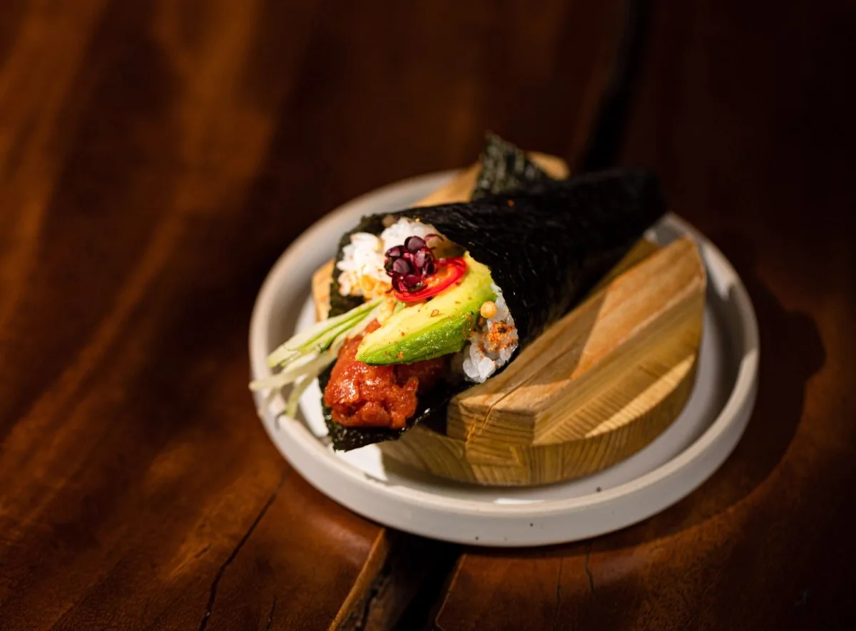 ROKA — photo 15