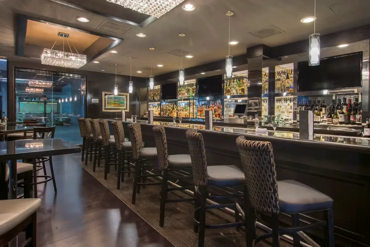 Morton's, The Steakhouse — photo 27