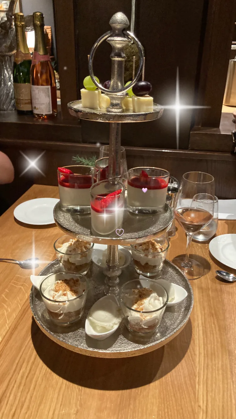 Riecks Restaurant — photo 30