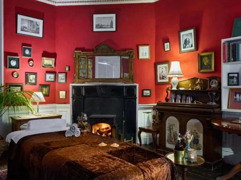 Roundwood House — photo 8