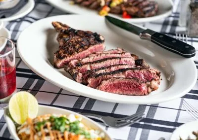 Gibsons Bar and Steakhouse — photo 8