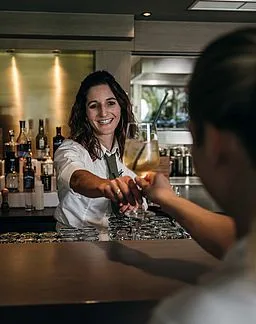 VIER Studios &amp; Restaurant — photo 9