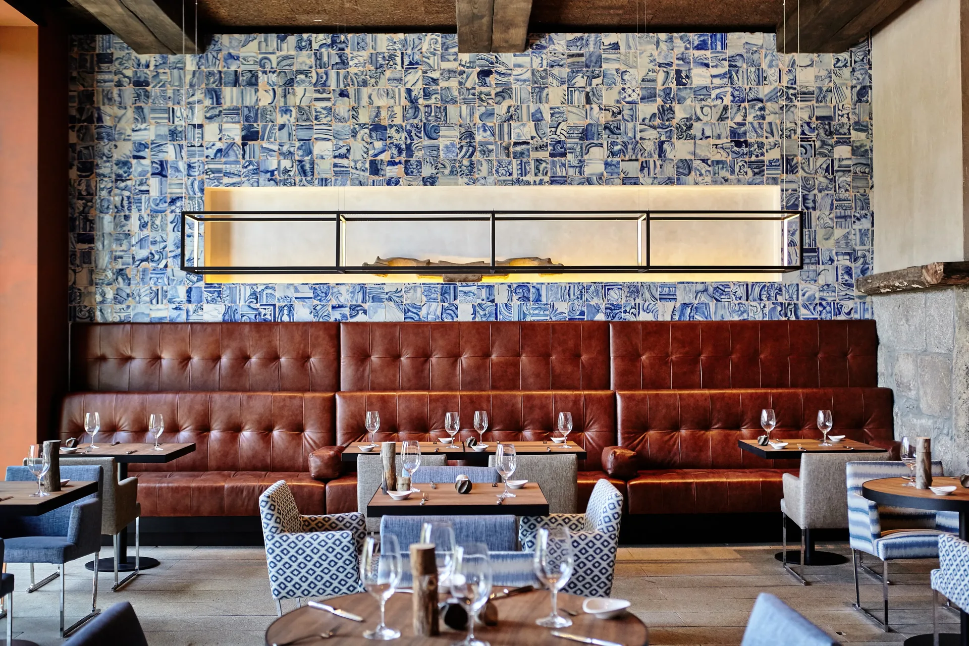 Restaurant The Vale de Abraao — photo 8