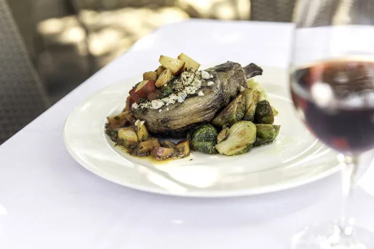 La Quinta Cliffhouse Grill and Bar — photo 10