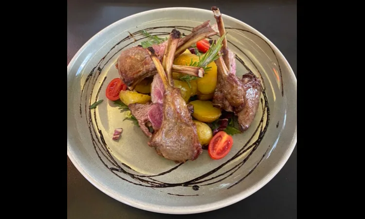 Laurin Restaurant — photo 21