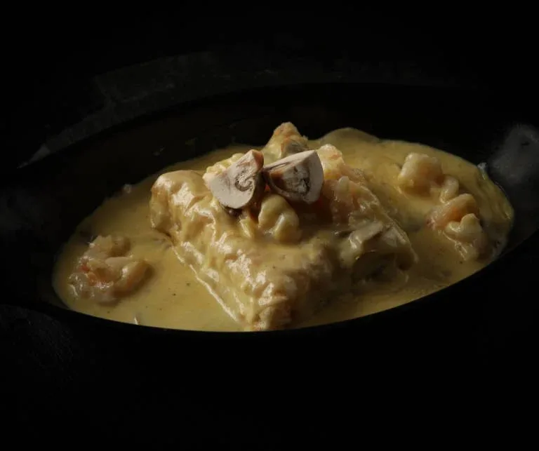 Twina Seafood Jeddah Yacht Club — food
