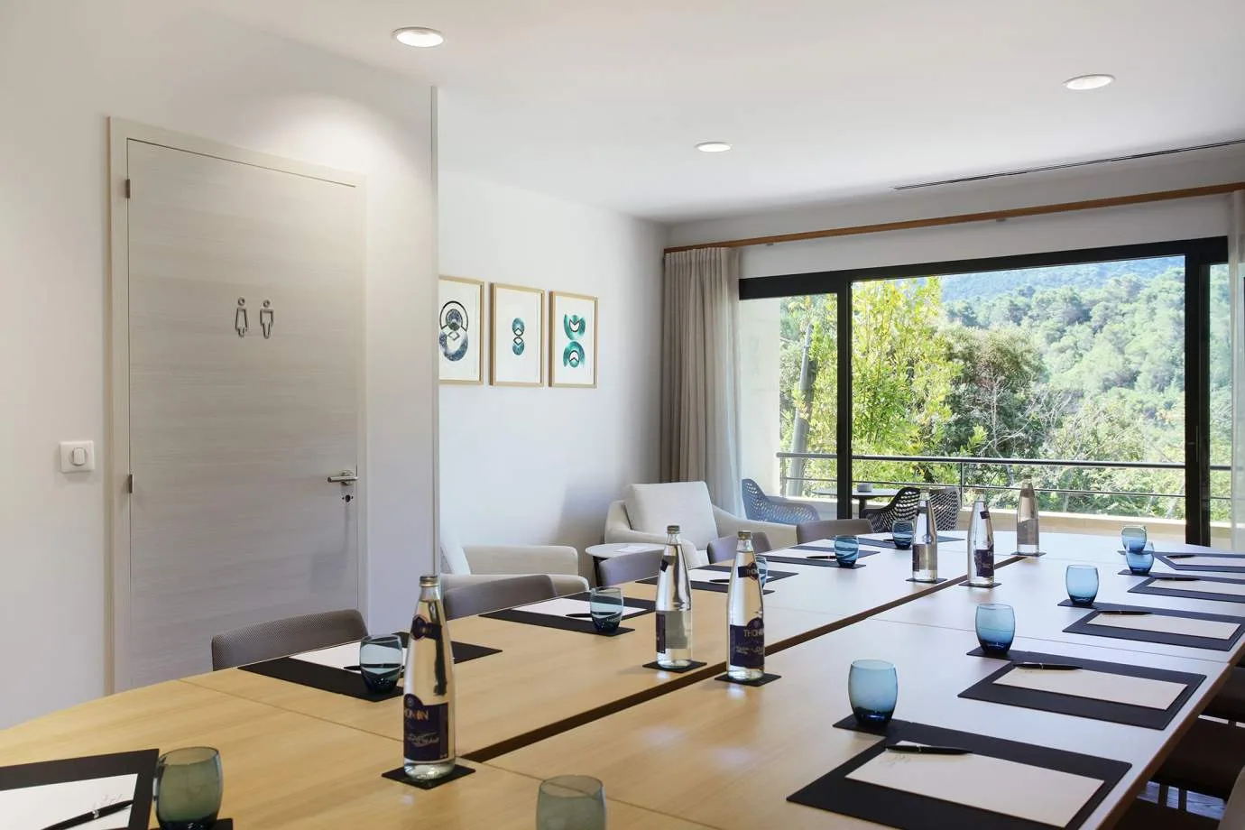 La Table de l'Hôtel Sainte-Victoire — atmosphere