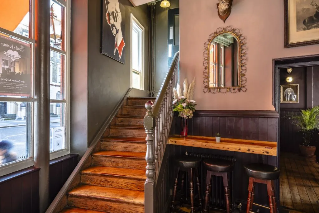 The Roebuck — photo 20