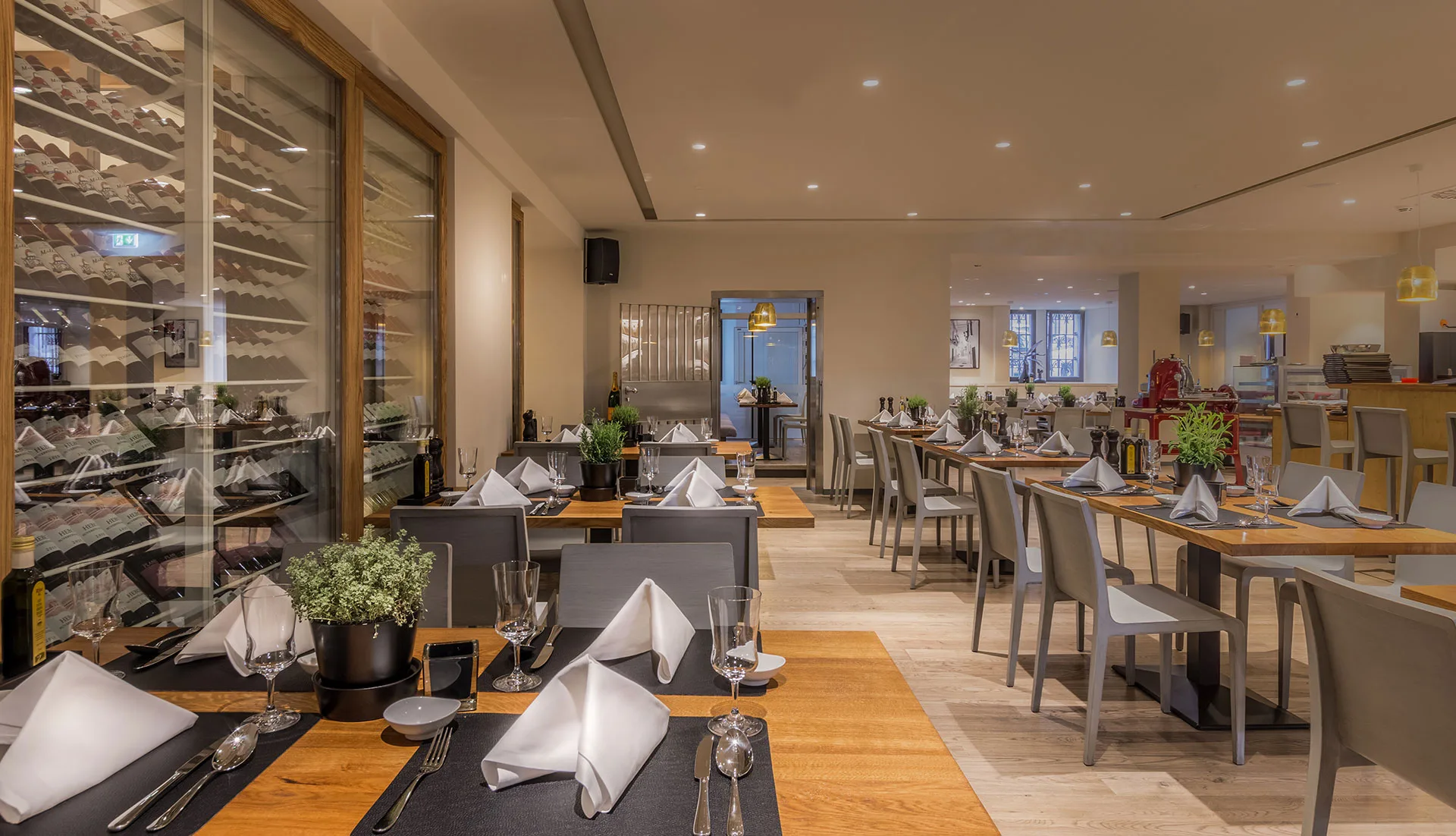 Vince Ristorante — photo 30