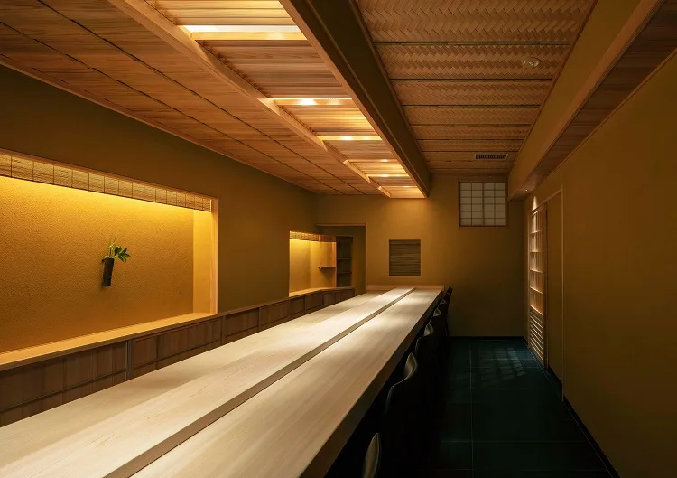 kuruma sushi — atmosphere