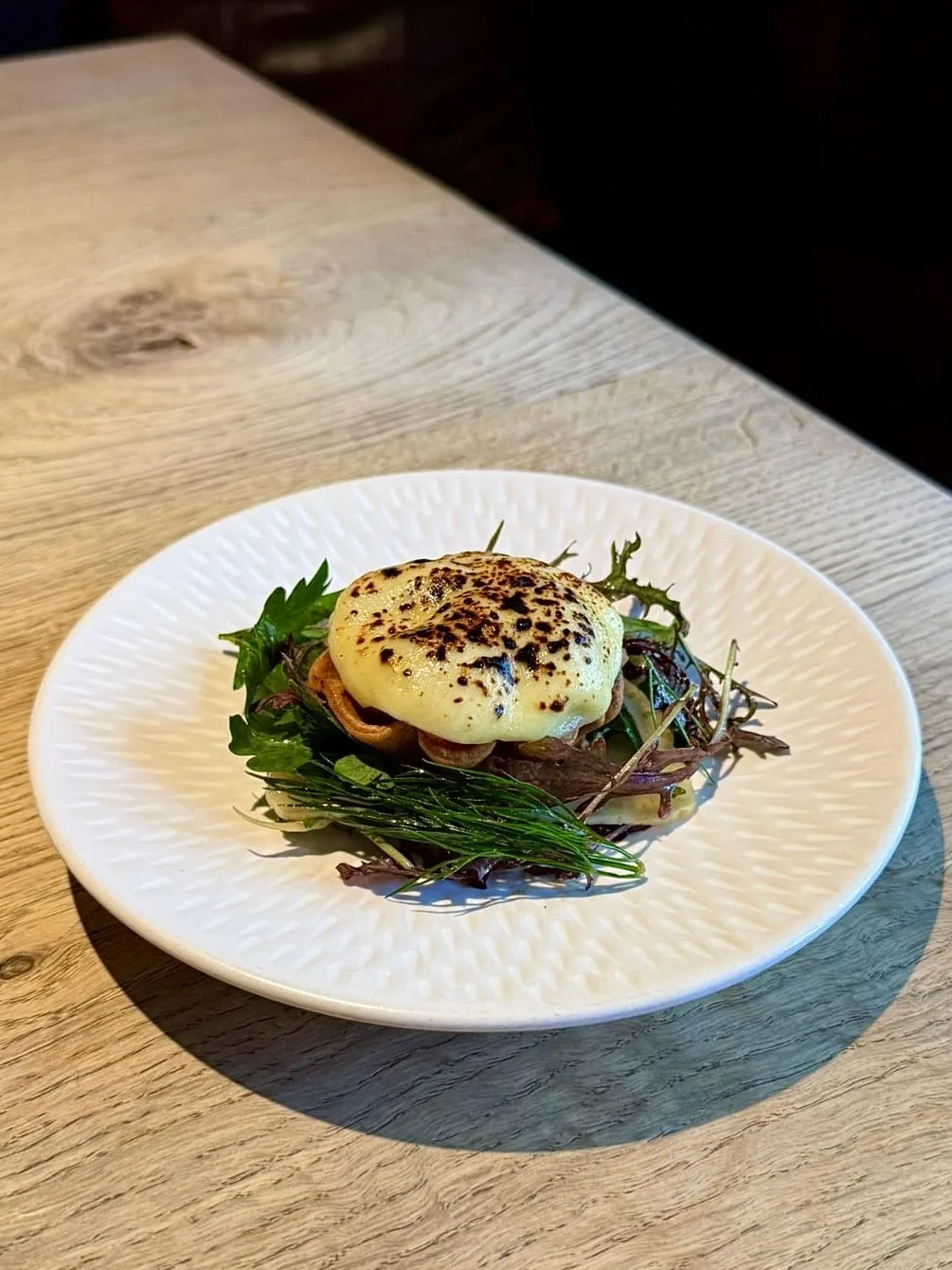 Hand and Flowers — food