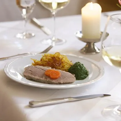 Gasthof Schloss Aigen — food