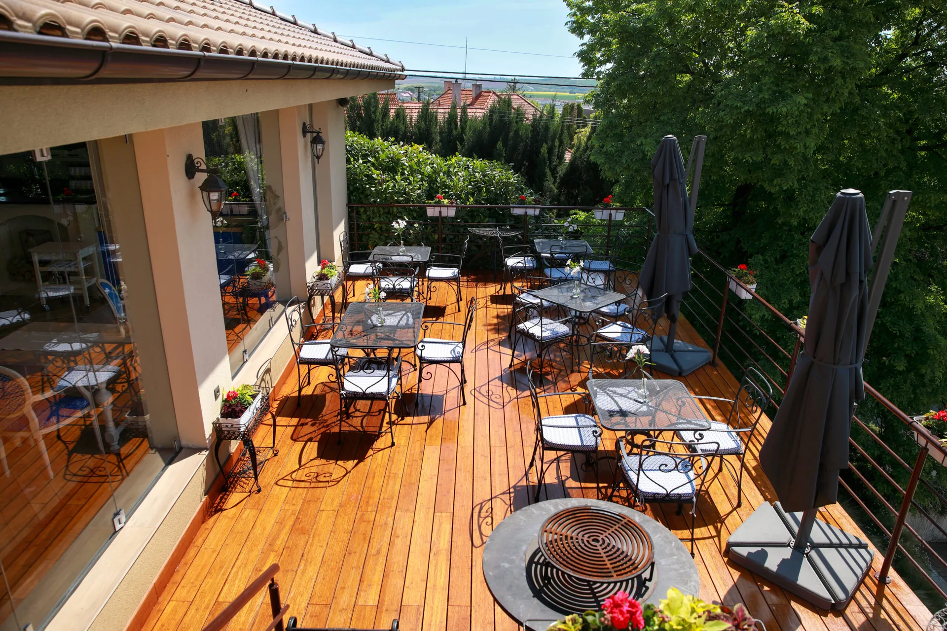 Frenchie Terrasse — photo 82