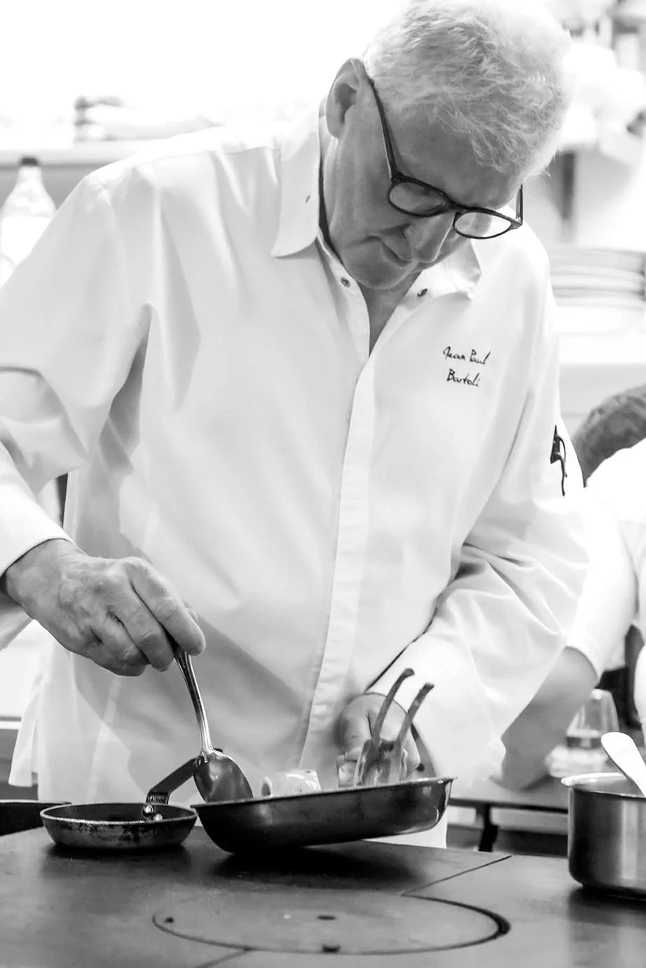 Le Voilier — kitchen