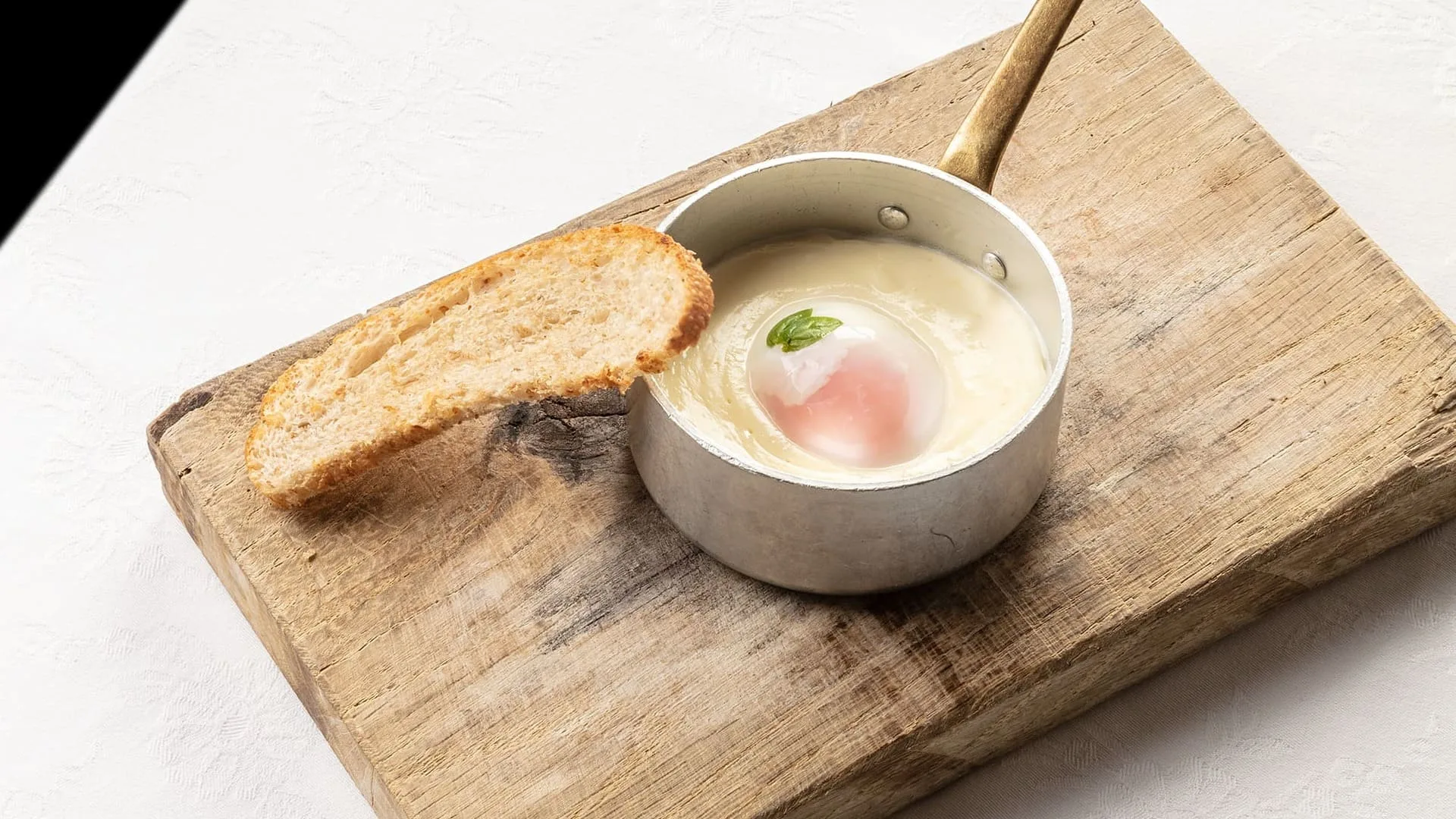 Villa Salina — food