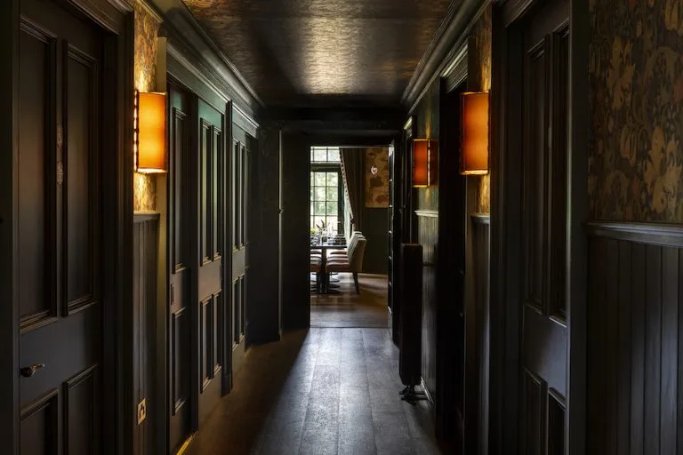 Kildrummy Inn — atmosphere