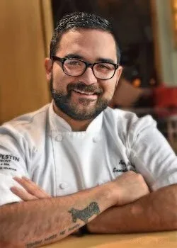 TORO LATIN GASTROBAR — kitchen