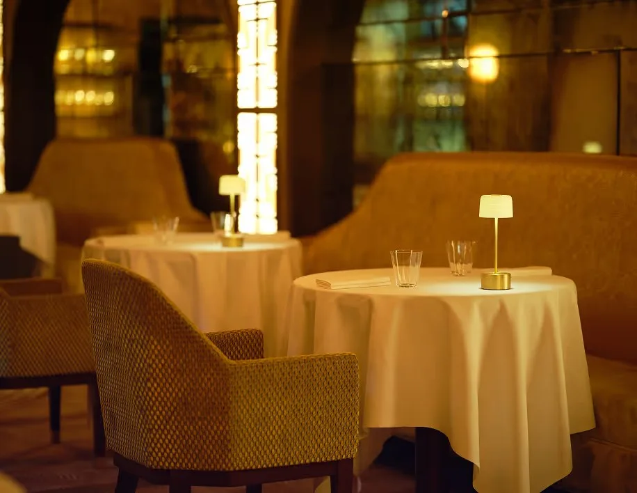 Savoy Grill by Gordon Ramsay — atmosphere