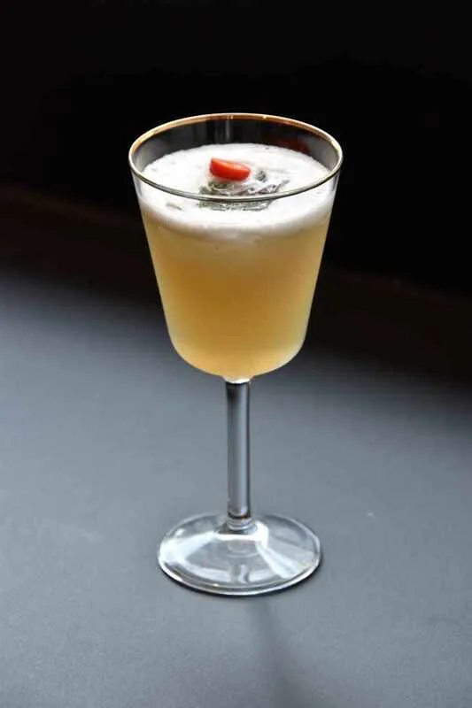 DeLy's — drink