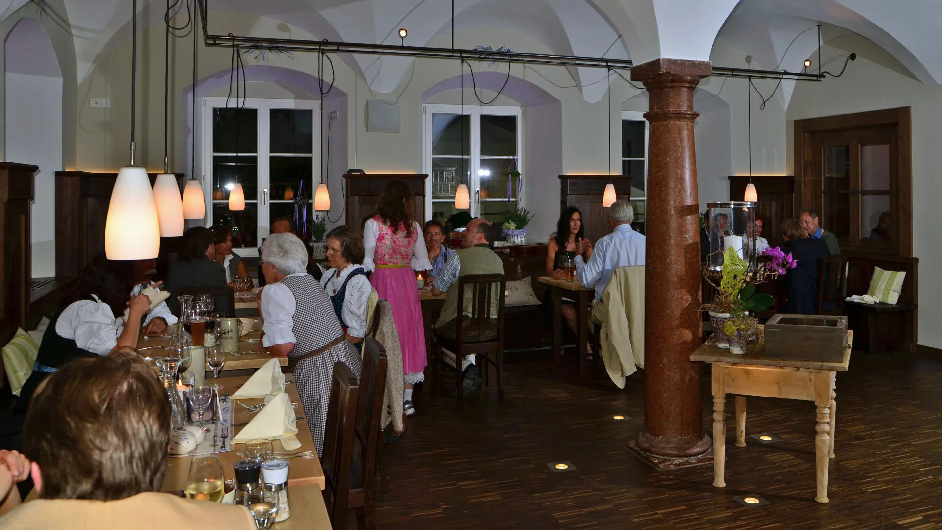 Wirtshaus im Tutzinger Hof — photo 14