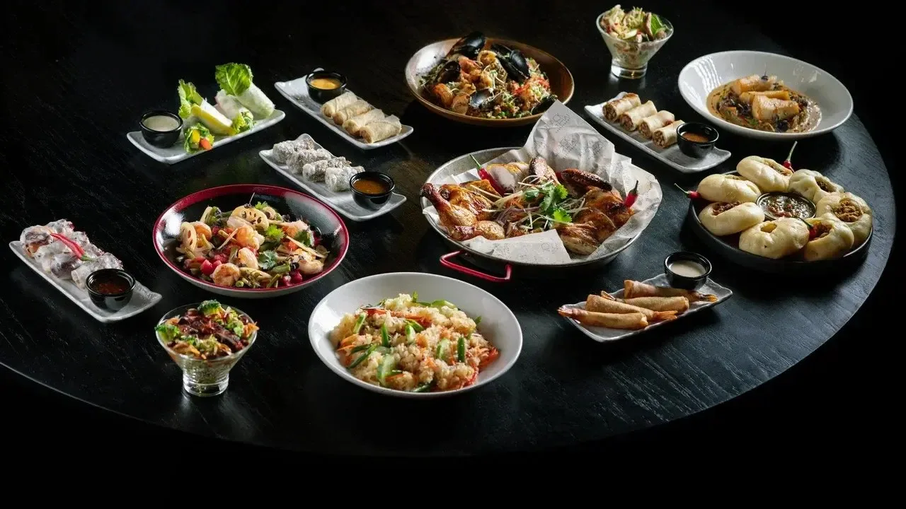 BLACK THAI RESTAURANT — photo 16