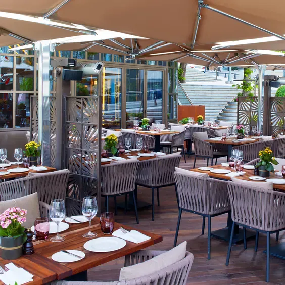 St. Regis Brasserie — atmosphere