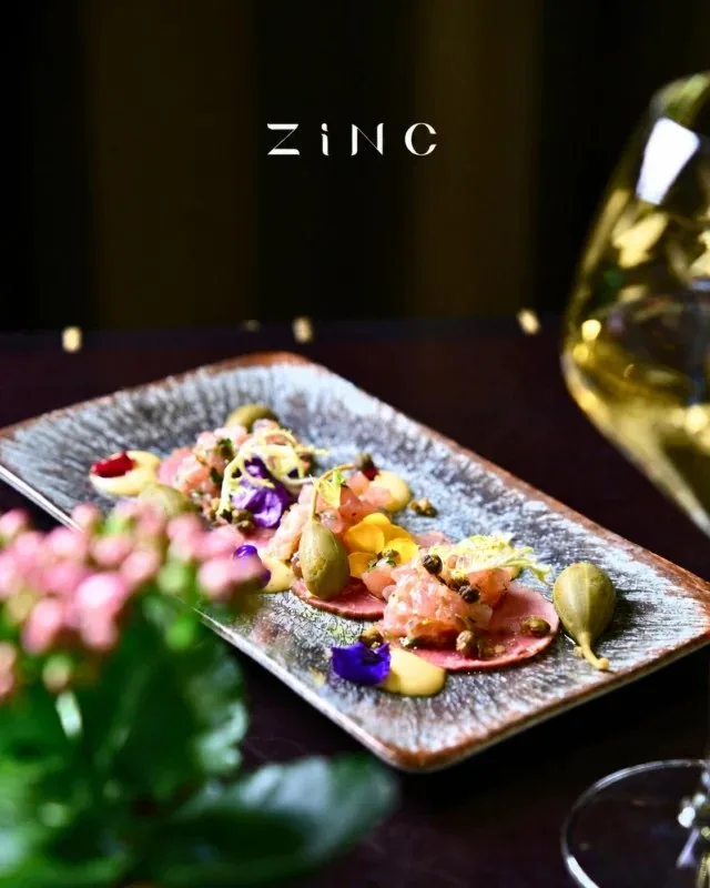 Zinc Bar & Restaurant — photo 20