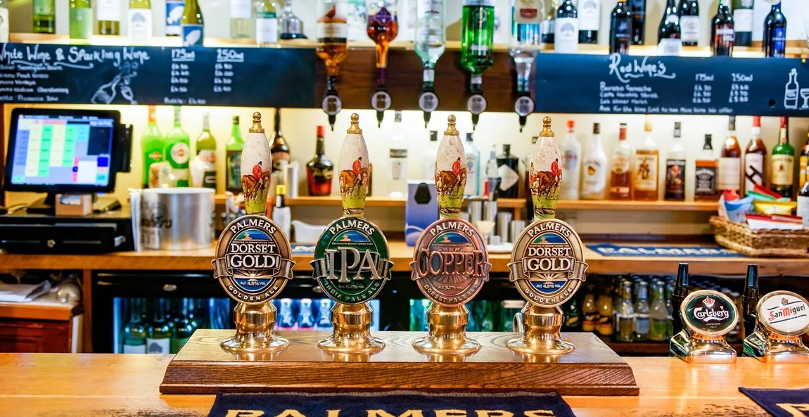 The Ilchester Arms — drink
