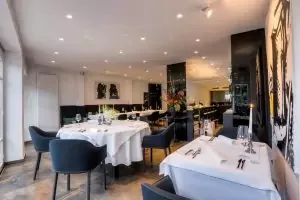 Bagatelle — photo 27