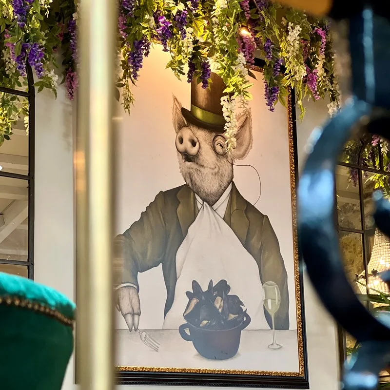 The Impeccable Pig — photo 9