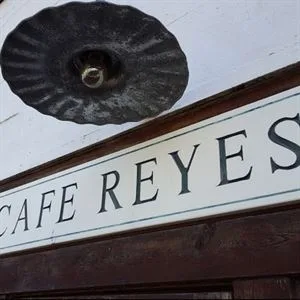 Cafe Reyes — photo 33