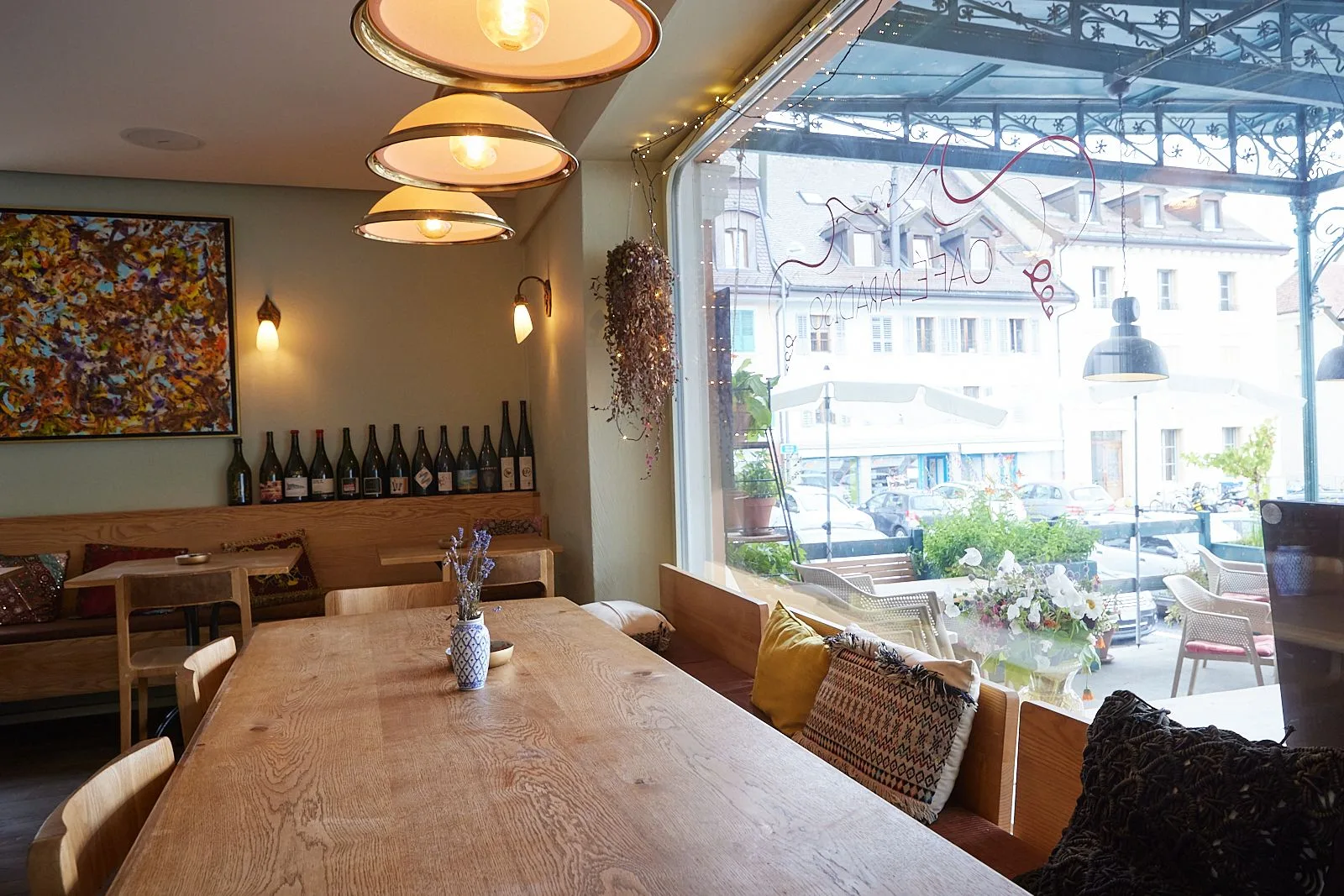 Café Paradiso — atmosphere