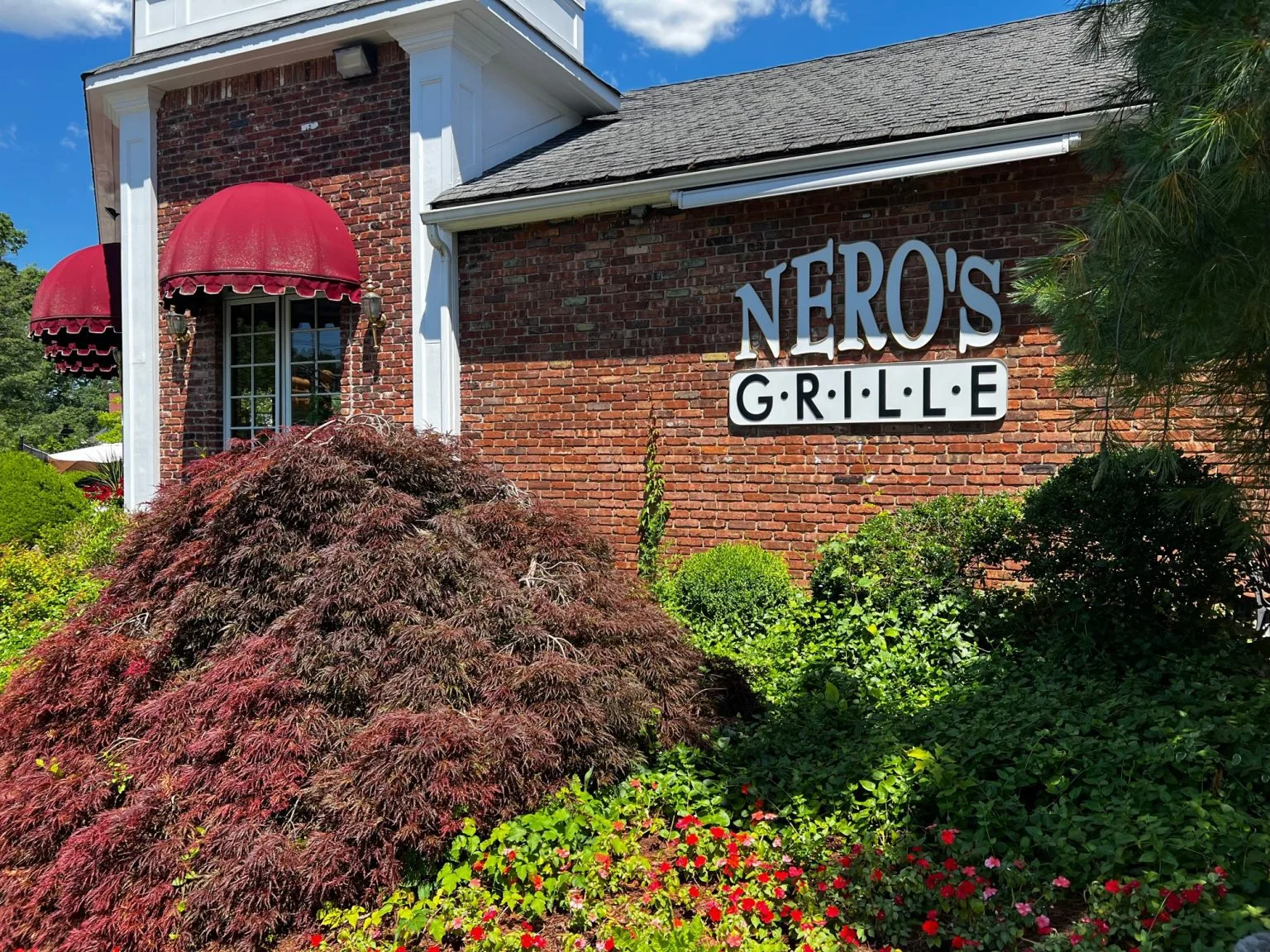 Nero's Grille — photo 9